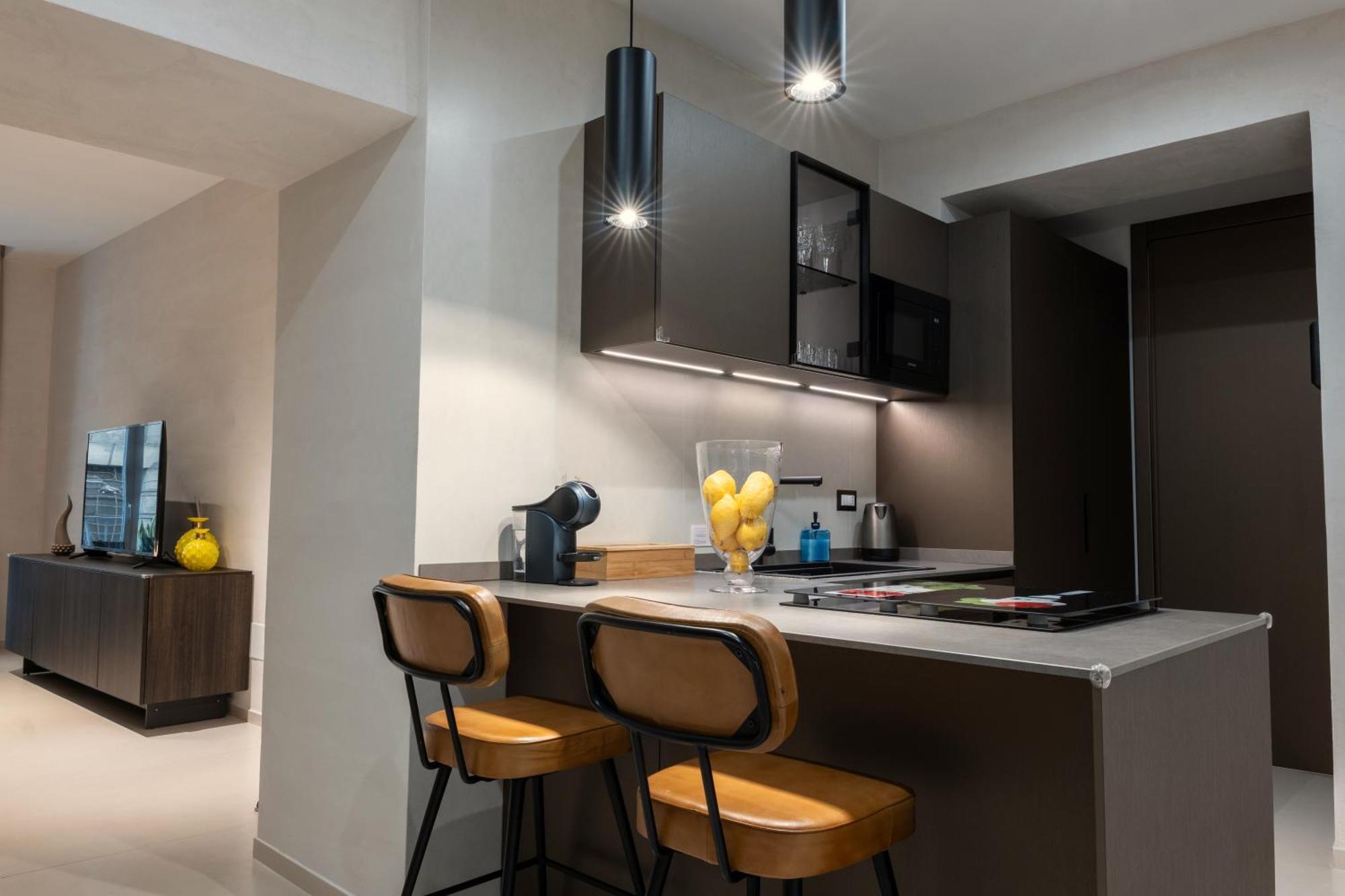Aledo Boutique Apartments ナポリ エクステリア 写真